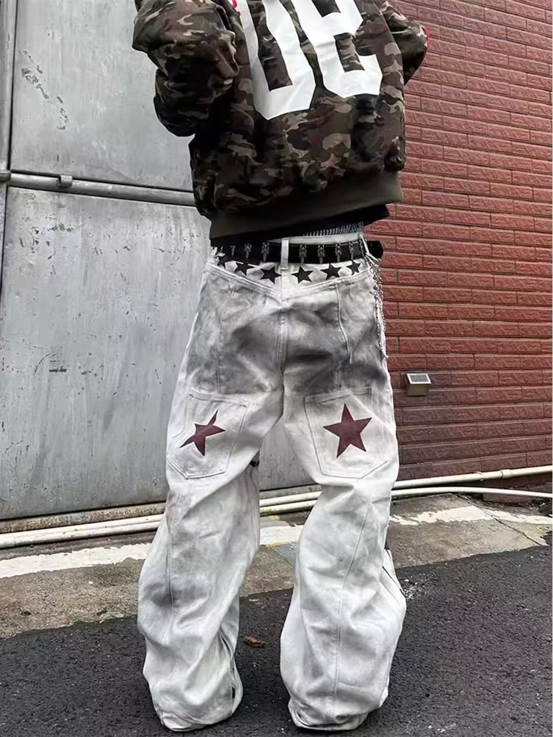 Star-Patch Cargo Jeans